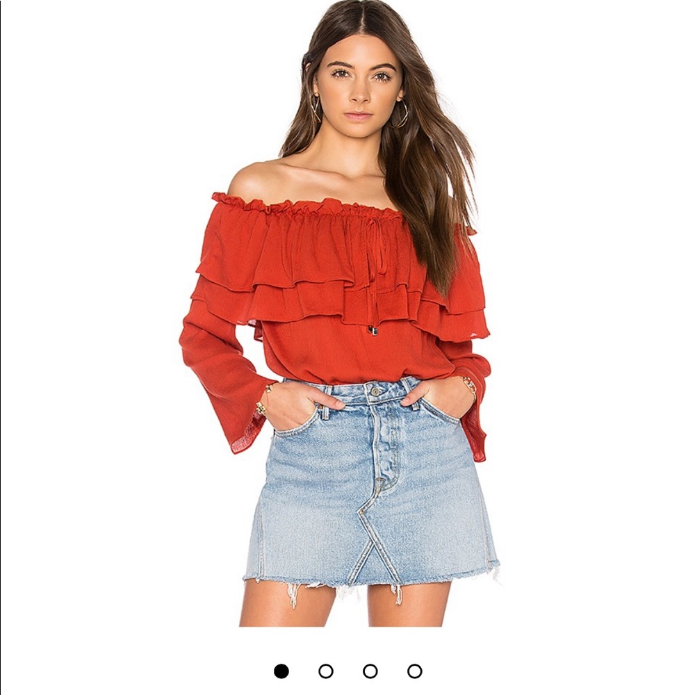Endless Rose Off Shoulder Top Size XS